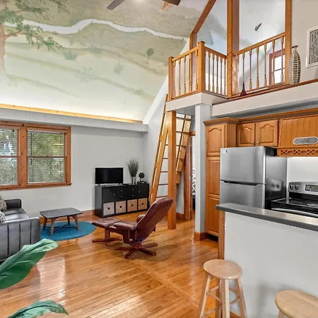 Cozy Townhome Near Uf Campus